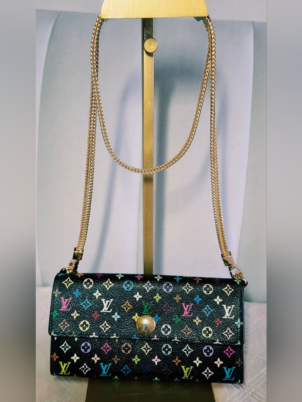 Authentic Louis Vuitton LV Wallet/Clutch Portefeuille Sarah Grenade